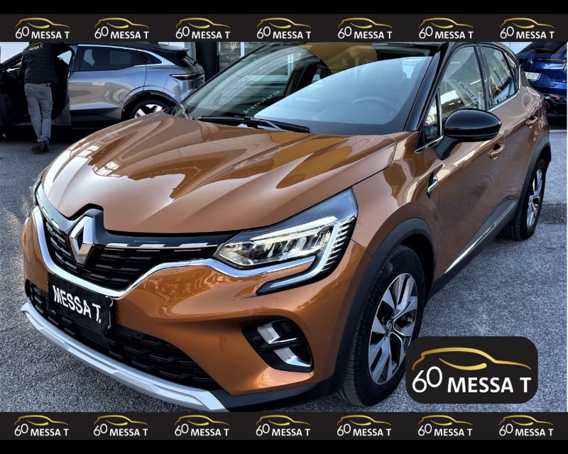 Renault Captur II 2019 Captur 1.6 plug-in hybrid Intens E-Tech 160cv auto - Messa