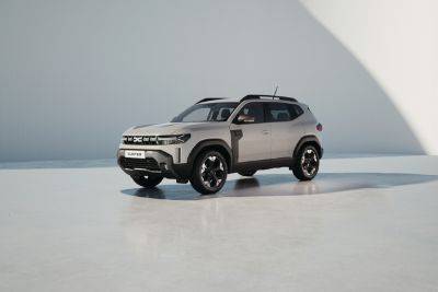 NUOVO DACIA DUSTER HYBRID 140 - Messa