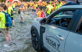 Nuovo Dacia Duster alla Fluo Run nel parco di Monza